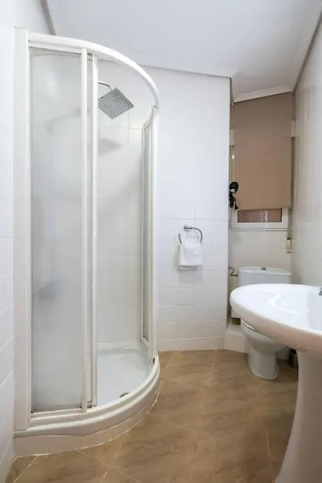 Apartamento Vt En La Ribera De Bilbao 0*,  España